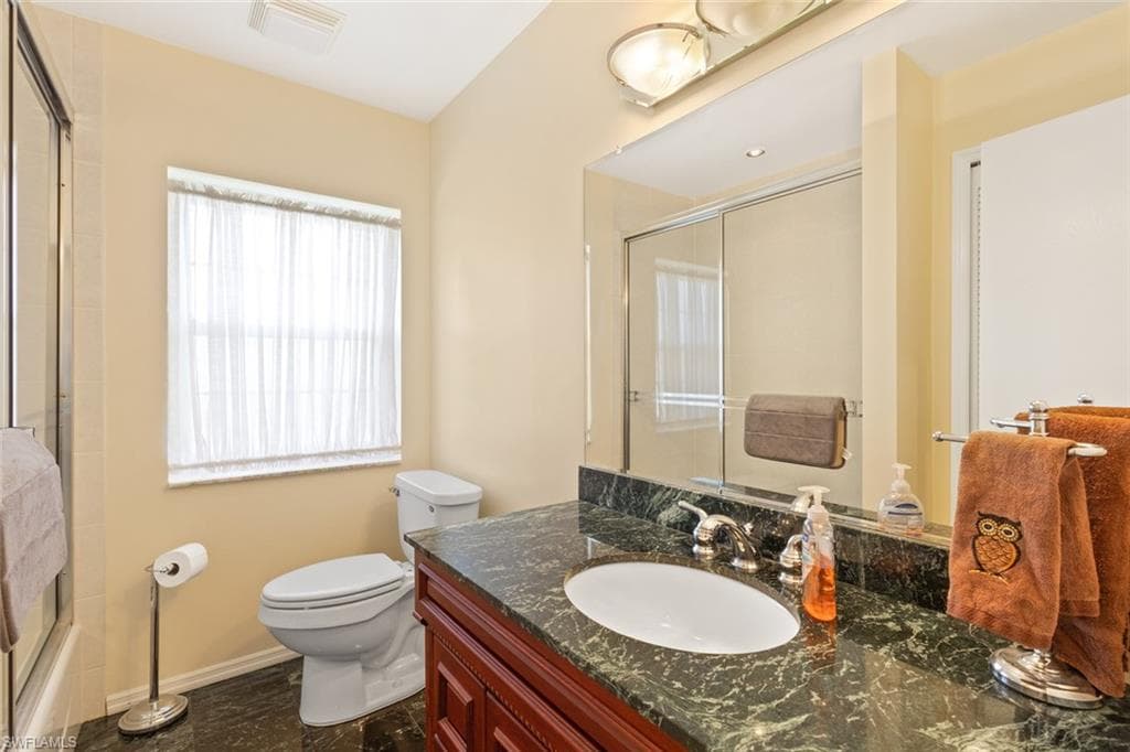 6944 Essex DR, FORT MYERS FL 33919-17