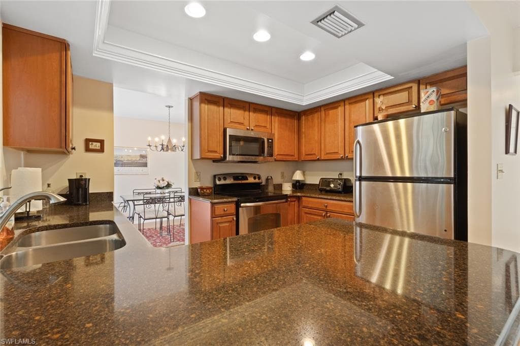 6944 Essex DR, FORT MYERS FL 33919-3