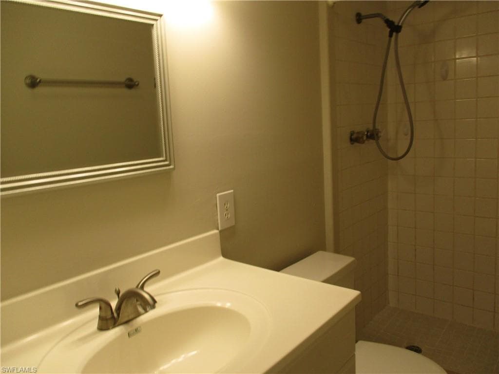 3745 Maxine ST, FORT MYERS FL 33901-10