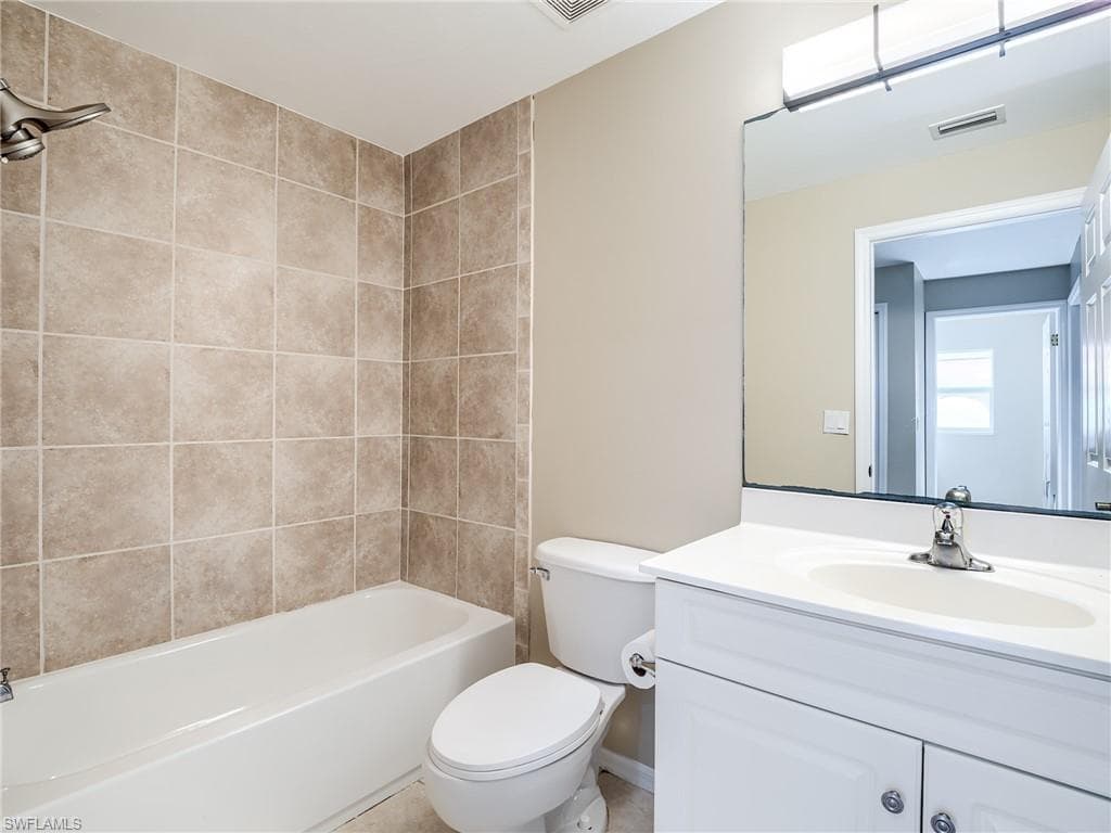 9124 Brendan Preserve CT, BONITA SPRINGS FL 34135-17