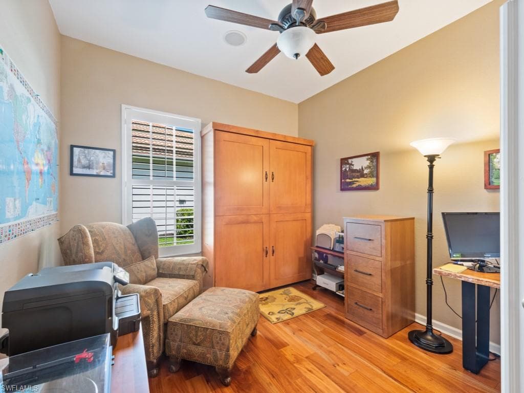 15954 Delasol LN, NAPLES FL 34110-15