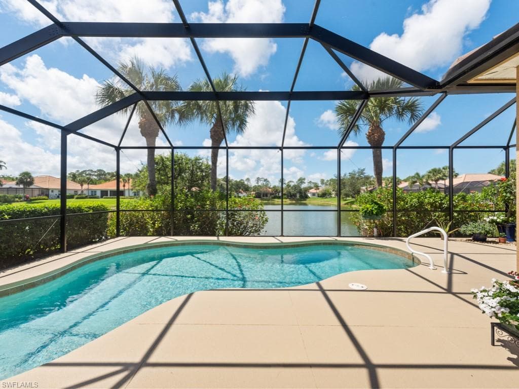 15954 Delasol LN, NAPLES FL 34110-19
