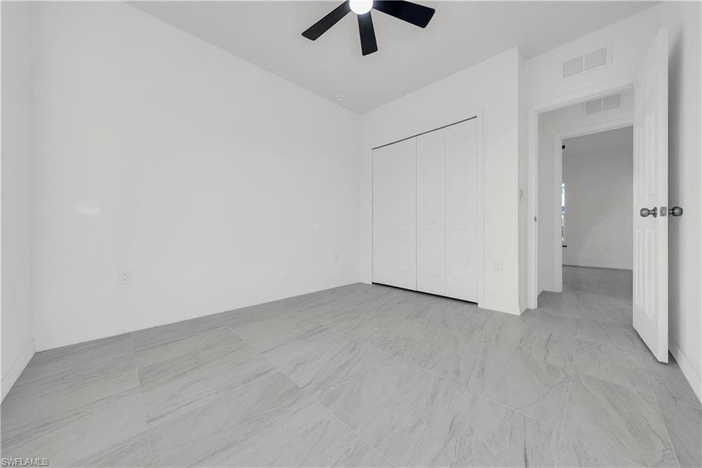 861 Chicago ST E, LEHIGH ACRES FL 33974-10