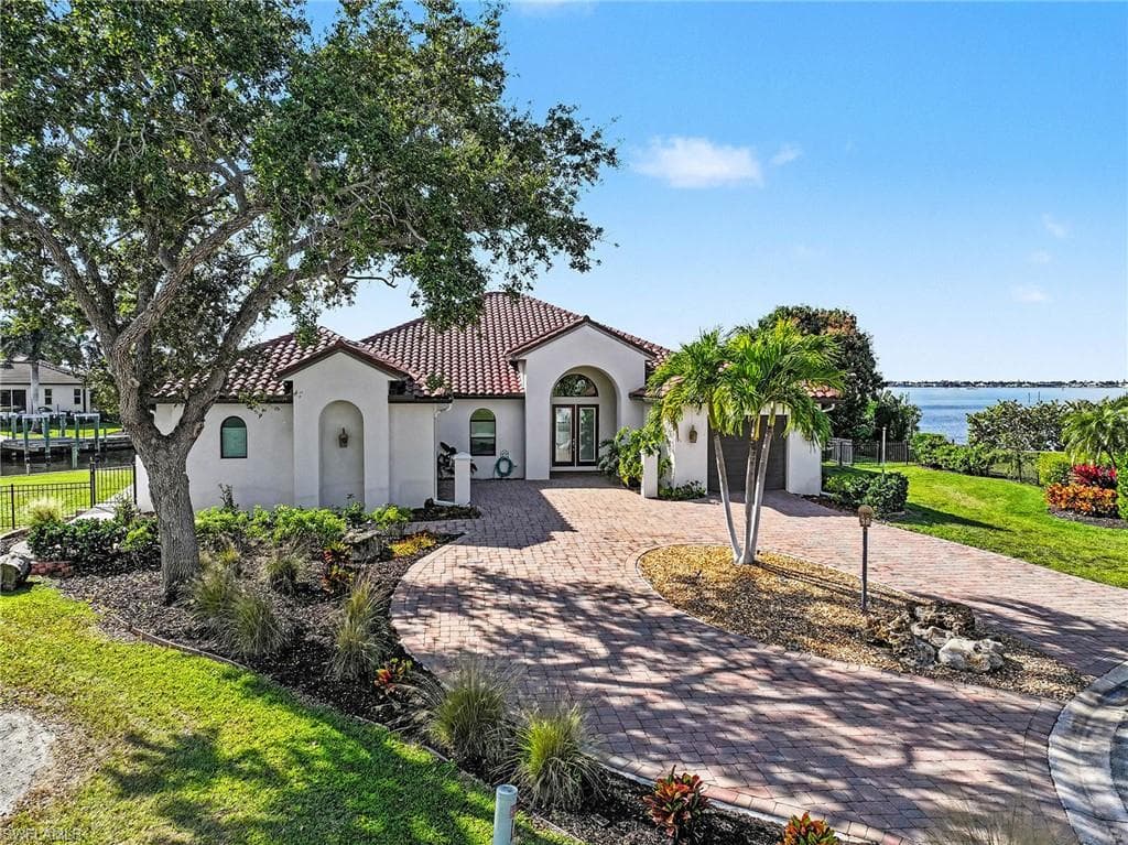 866 Cal Cove DR-5