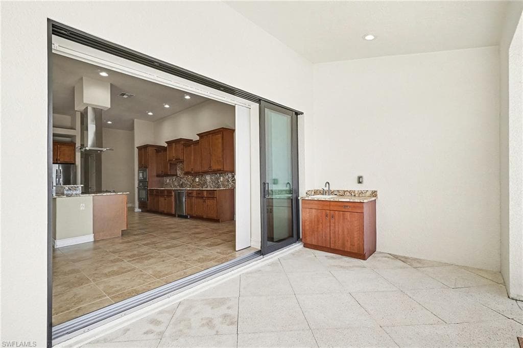 866 Cal Cove DR-41