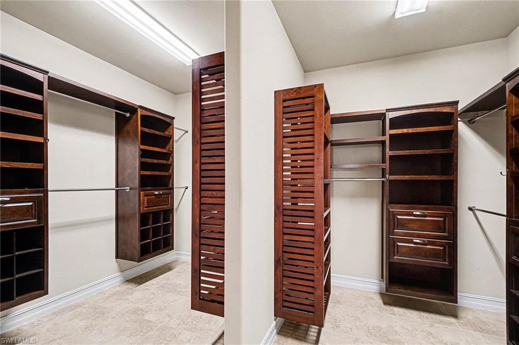 866 Cal Cove DR-35