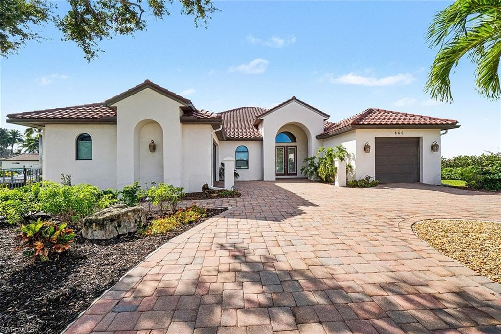 866 Cal Cove DR-23