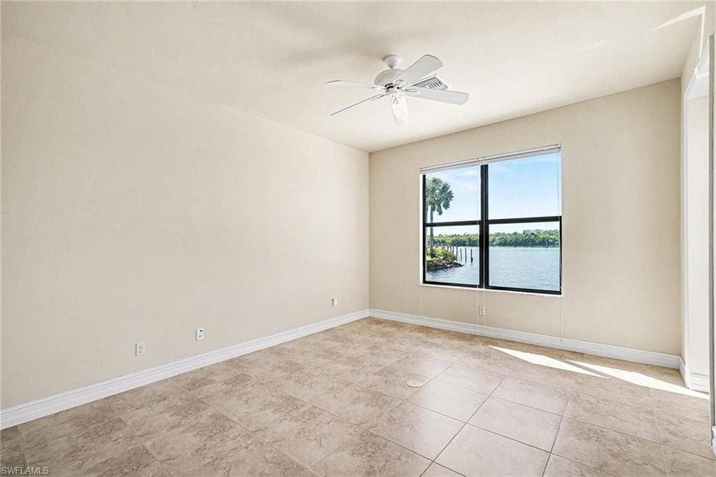 866 Cal Cove DR-40