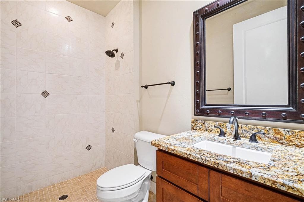 866 Cal Cove DR-47