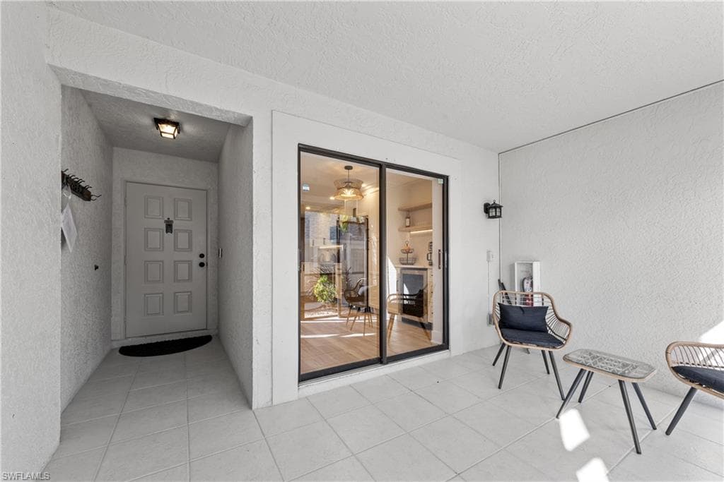 12090 Kelly Greens BLVD # 107, FORT MYERS FL 33908-1