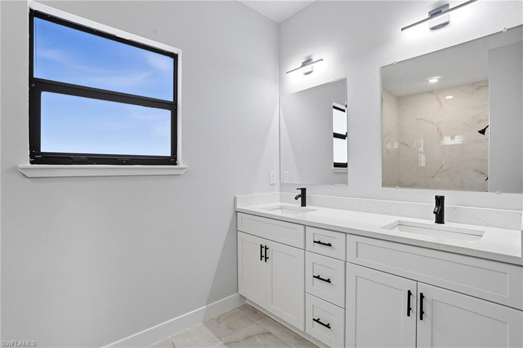 219 Ogden AVE S, LEHIGH ACRES FL 33974-15