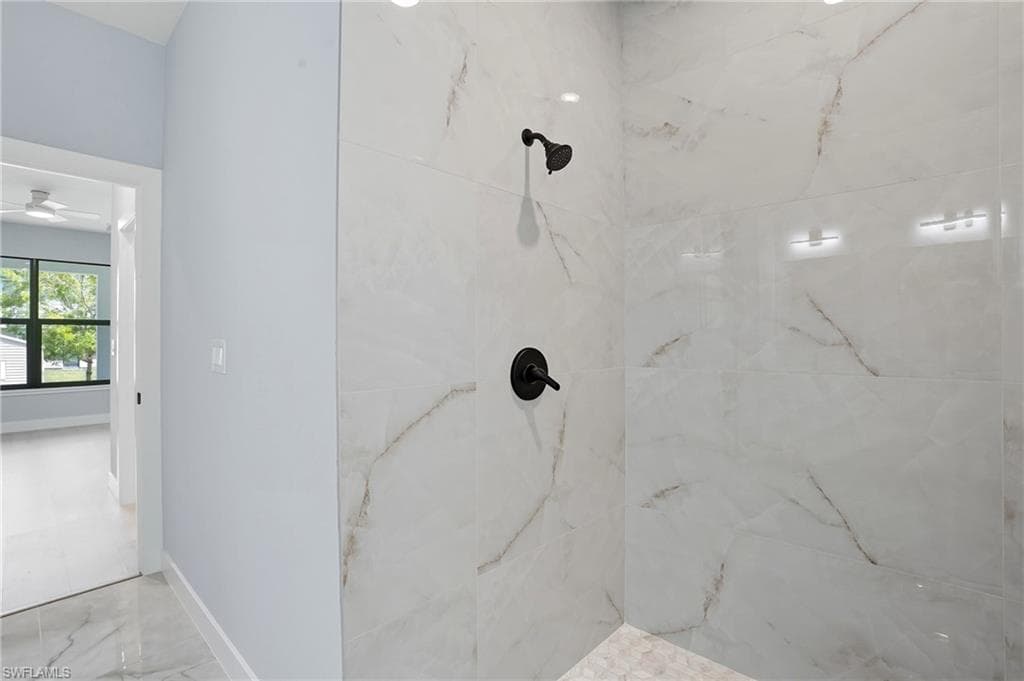 219 Ogden AVE S, LEHIGH ACRES FL 33974-17