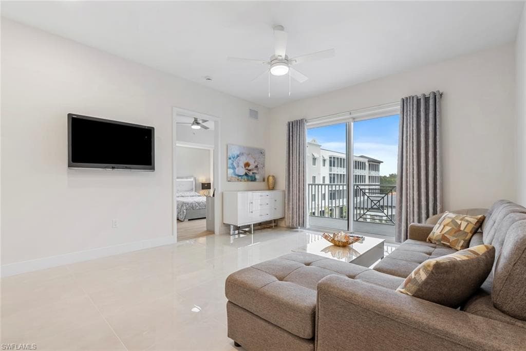 26600 Rosewood Pointe DR # 203, BONITA SPRINGS FL 34135-10