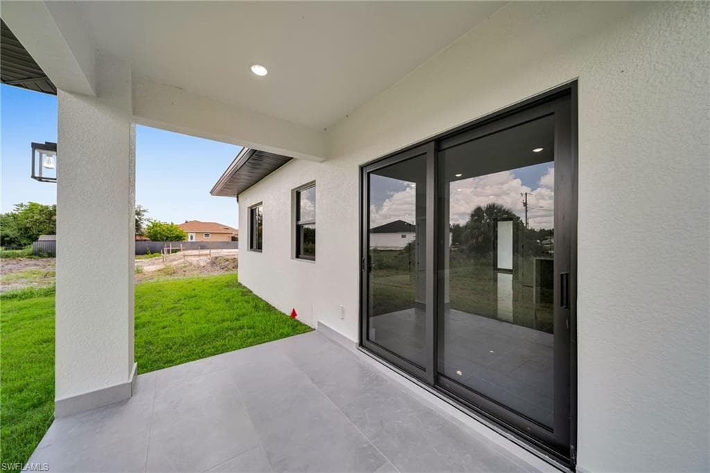 714 Euston AVE S, LEHIGH ACRES FL 33974-32