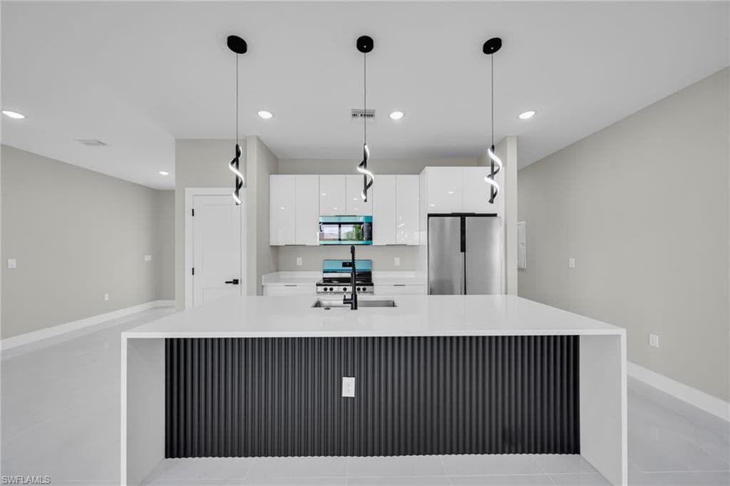 714 Euston AVE S, LEHIGH ACRES FL 33974-13