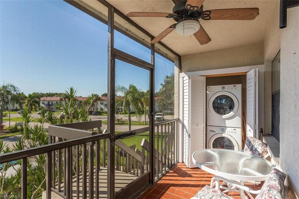 4345 27th CT SW # 202, NAPLES FL 34116-1