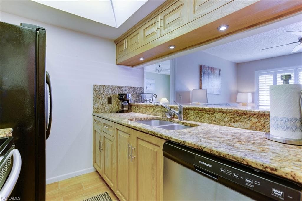 4345 27th CT SW # 202, NAPLES FL 34116-11