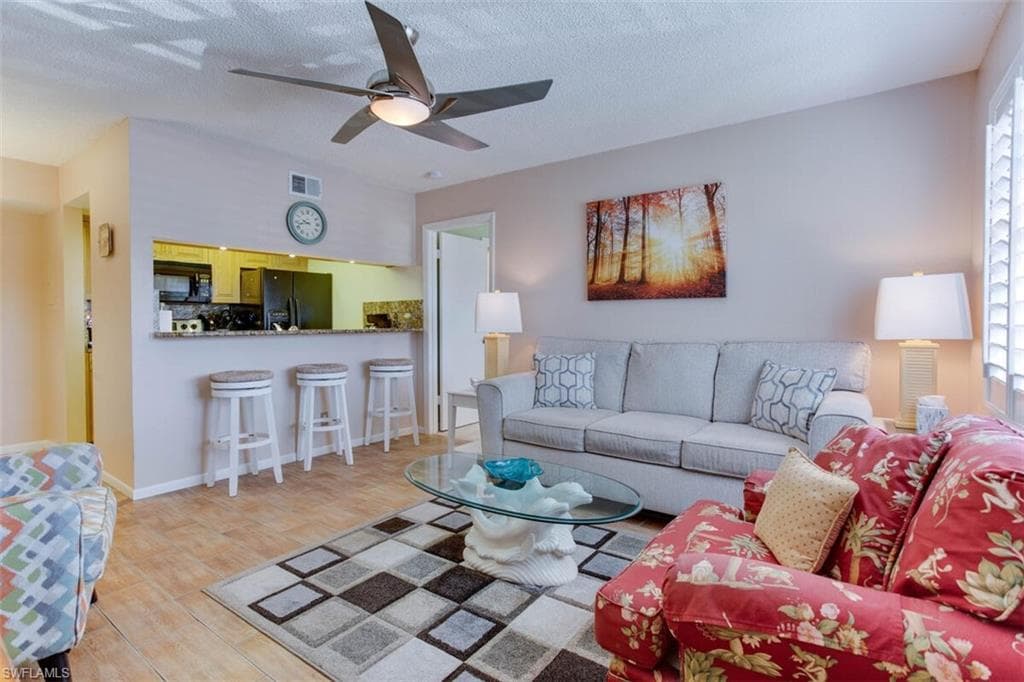 4345 27th CT SW # 202, NAPLES FL 34116-4