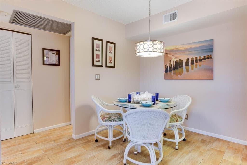 4345 27th CT SW # 202, NAPLES FL 34116-8