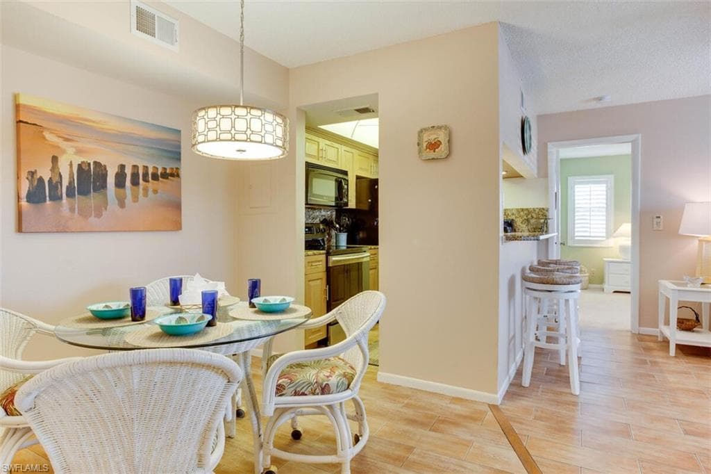 4345 27th CT SW # 202, NAPLES FL 34116-9