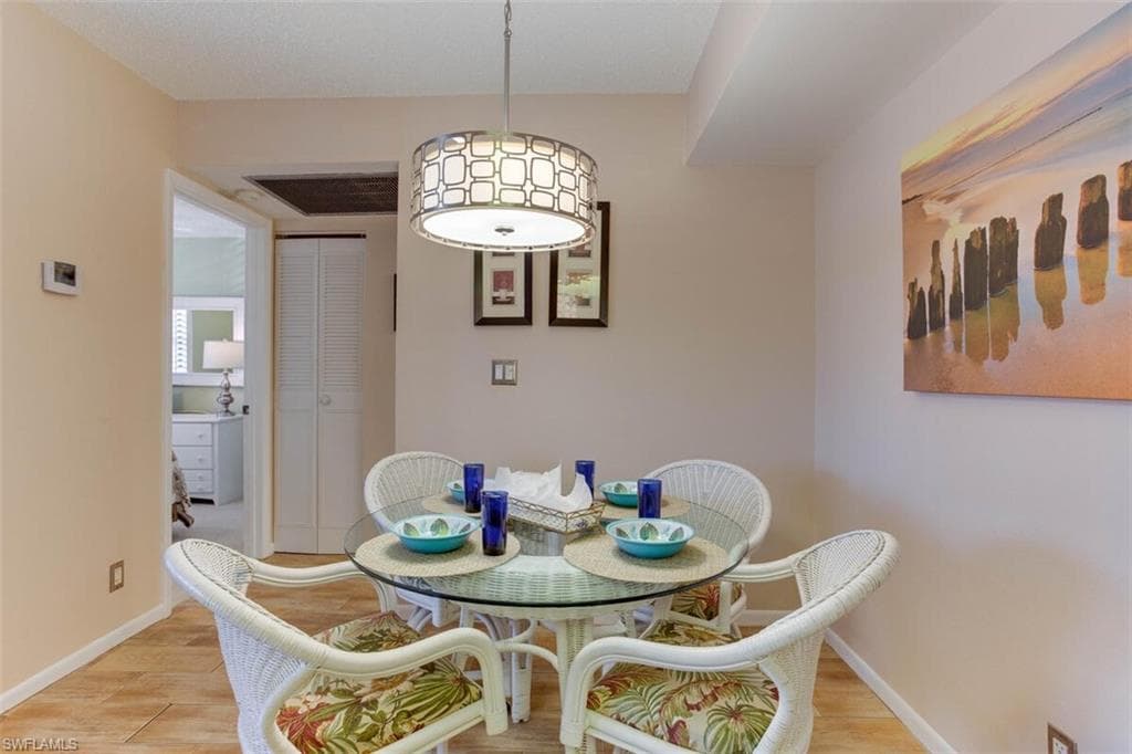 4345 27th CT SW # 202, NAPLES FL 34116-10