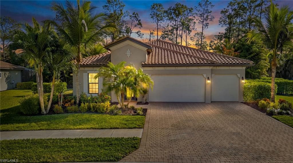 1483 MOCKINGBIRD DR, NAPLES FL 34120-1