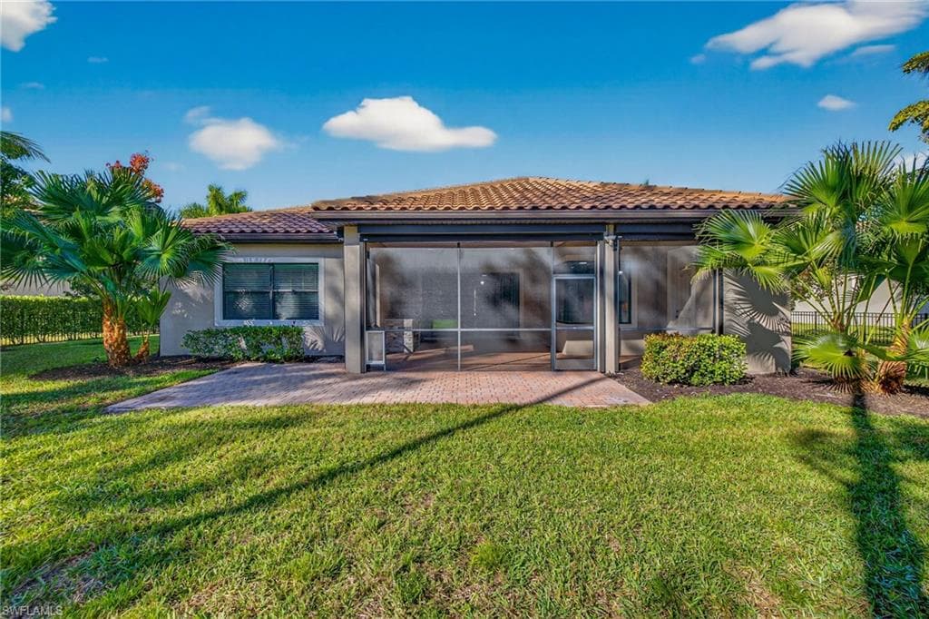 1483 MOCKINGBIRD DR, NAPLES FL 34120-37