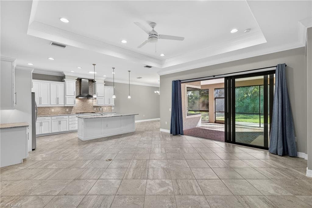 1483 MOCKINGBIRD DR, NAPLES FL 34120-18