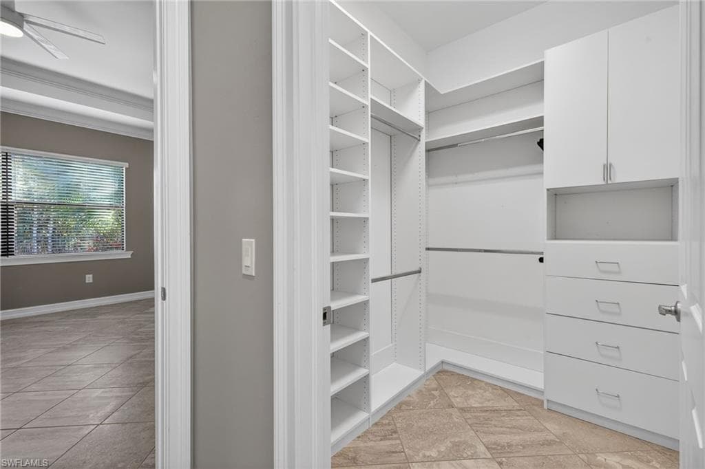 1483 MOCKINGBIRD DR, NAPLES FL 34120-24