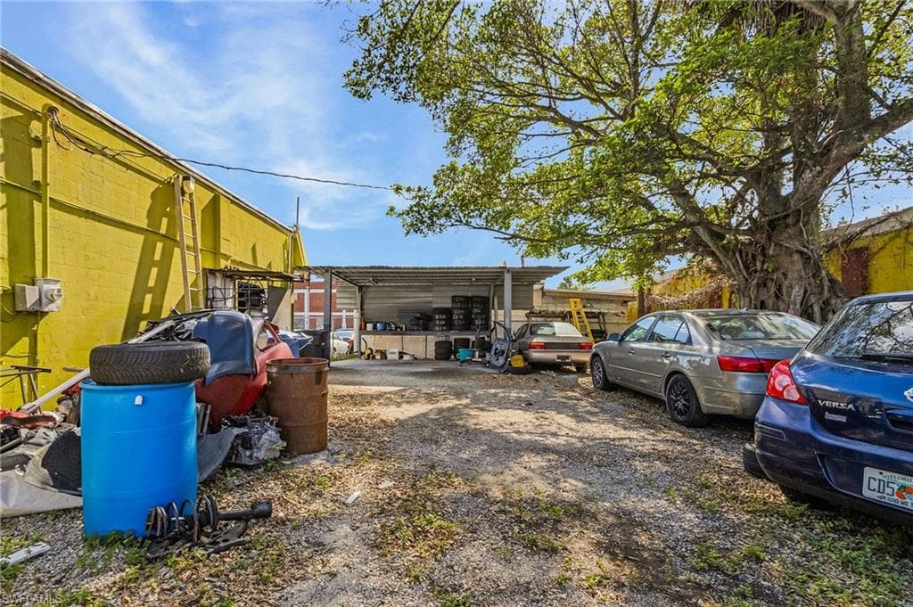 2308 Fowler ST, FORT MYERS FL 33901-15