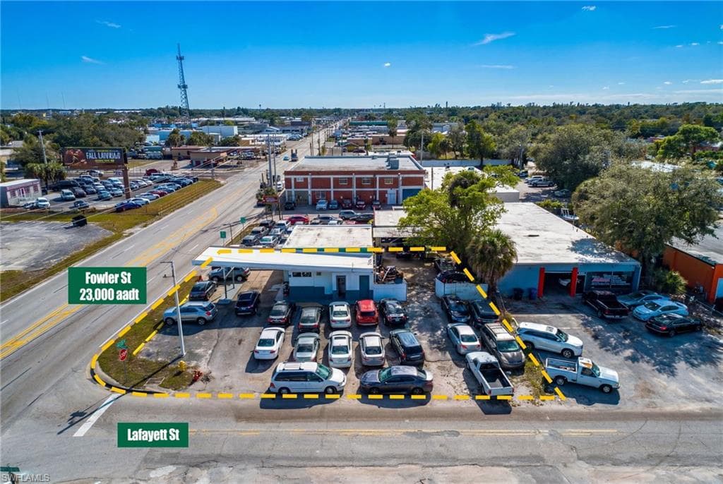 2308 Fowler ST, FORT MYERS FL 33901-25