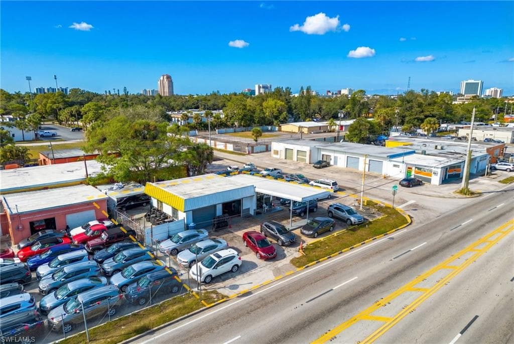 2308 Fowler ST, FORT MYERS FL 33901-27