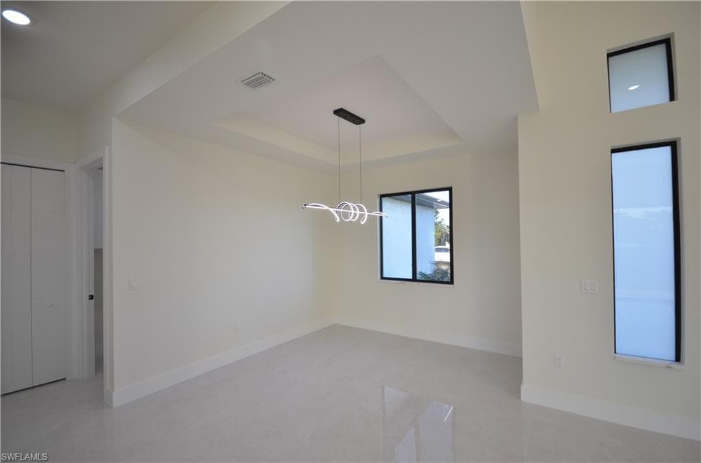 2416 Diplomat PKWY W, CAPE CORAL FL 33993-16