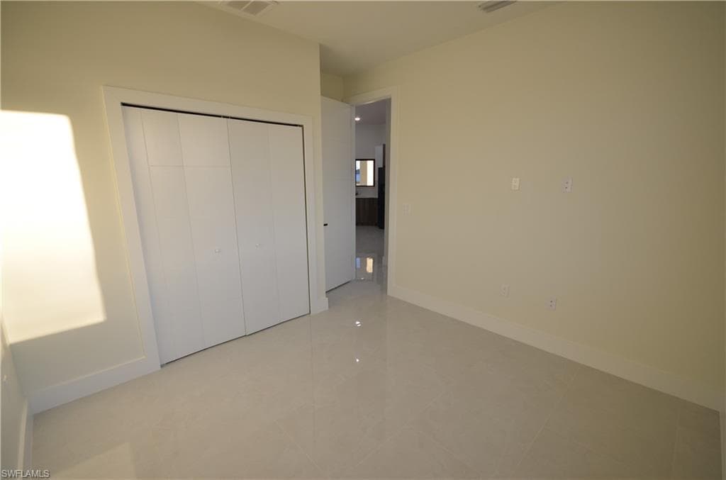 2416 Diplomat PKWY W, CAPE CORAL FL 33993-25