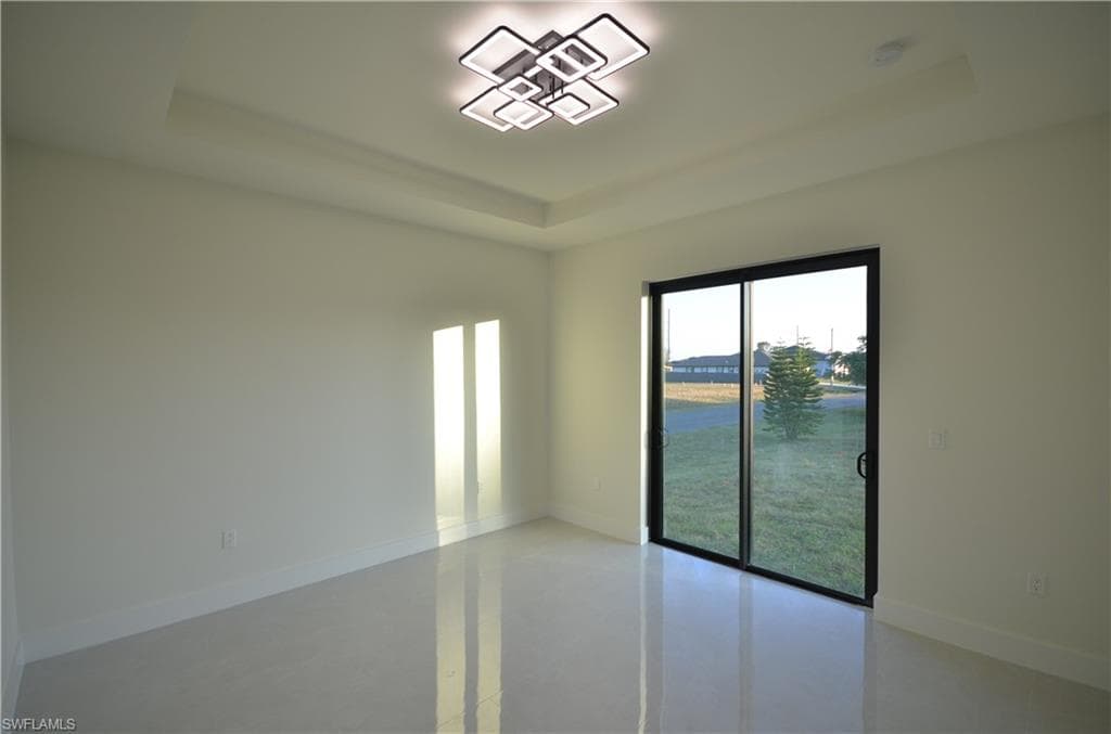 2416 Diplomat PKWY W, CAPE CORAL FL 33993-31