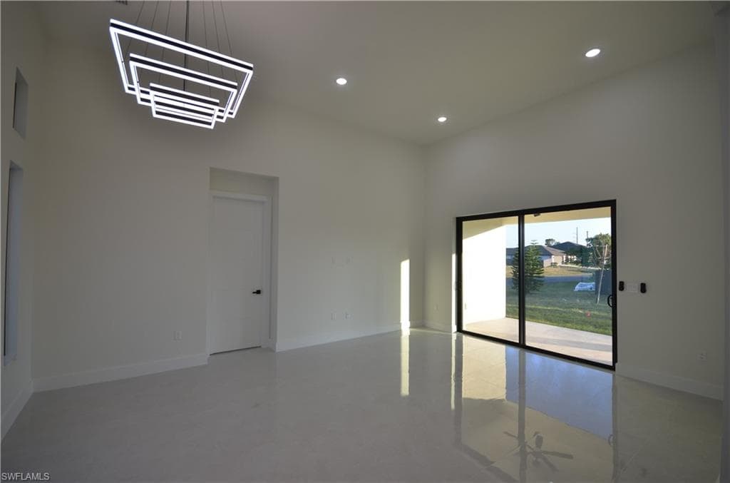 2416 Diplomat PKWY W, CAPE CORAL FL 33993-14