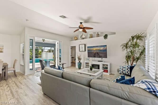 9180 Frank RD, FORT MYERS FL 33967-4