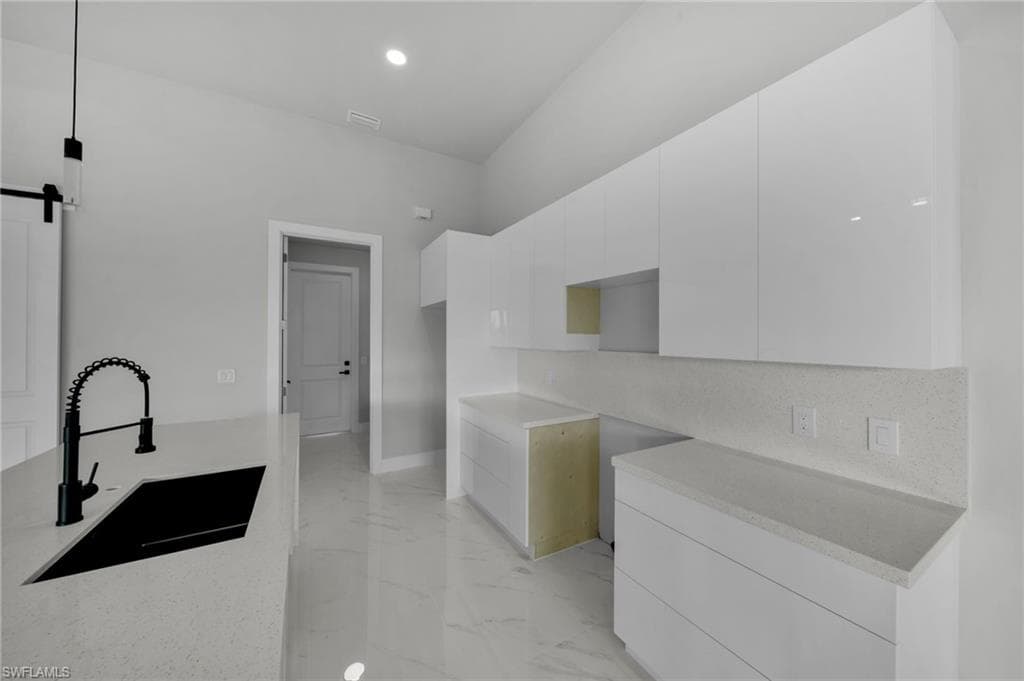 4205 NW 34th LN, CAPE CORAL FL 33993-4