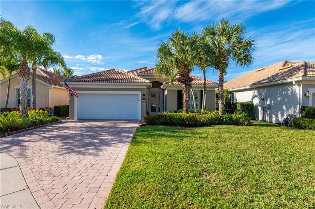 28574 Guinivere WAY, BONITA SPRINGS FL 34135-35