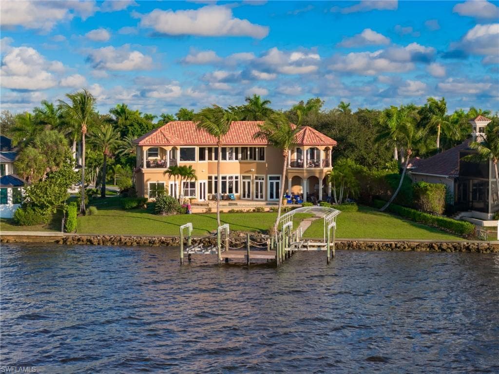 1201 Walden DR, FORT MYERS FL 33901-41