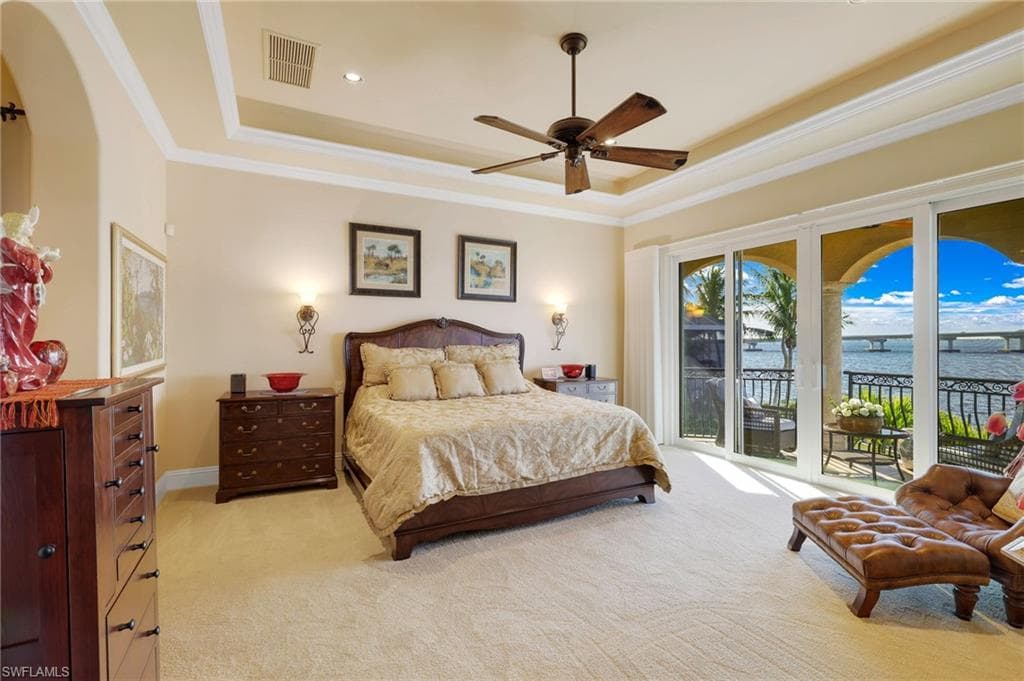 1201 Walden DR, FORT MYERS FL 33901-21