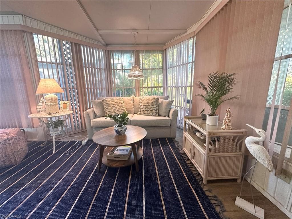 10847 Bonapartes Gull, ESTERO FL 33928-7