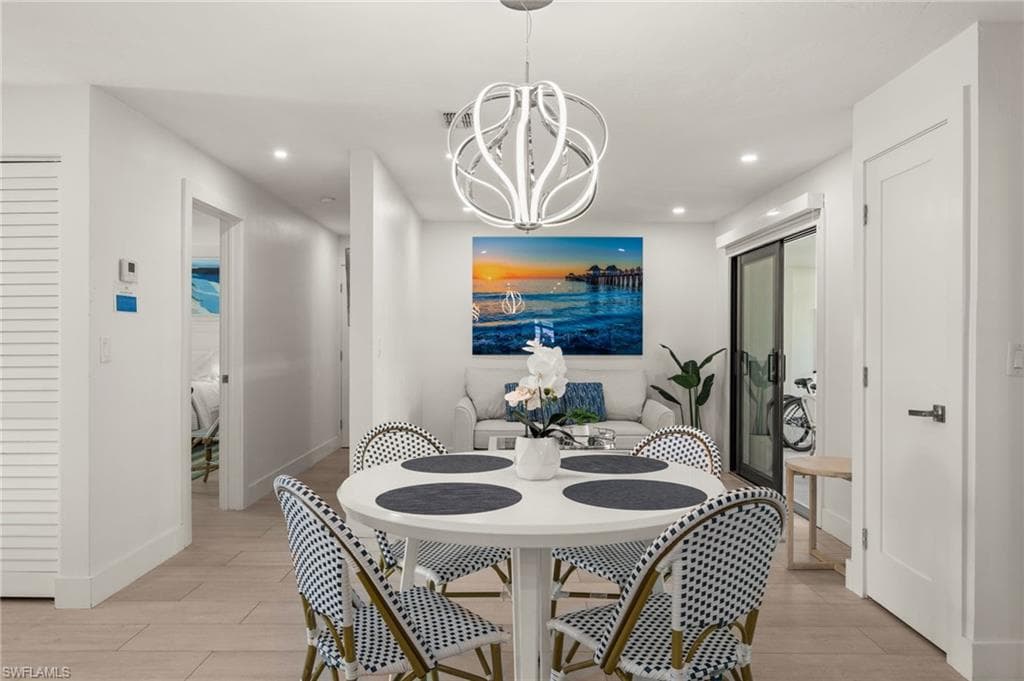 493 Willet AVE, NAPLES FL 34108-11