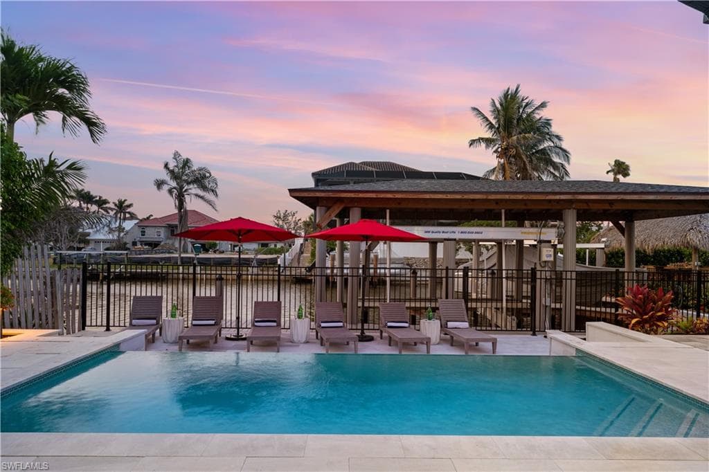 493 Willet AVE, NAPLES FL 34108-2