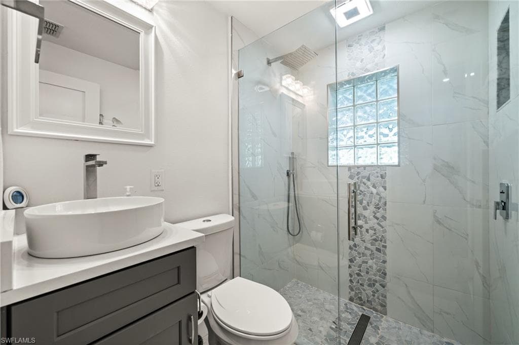 493 Willet AVE, NAPLES FL 34108-28