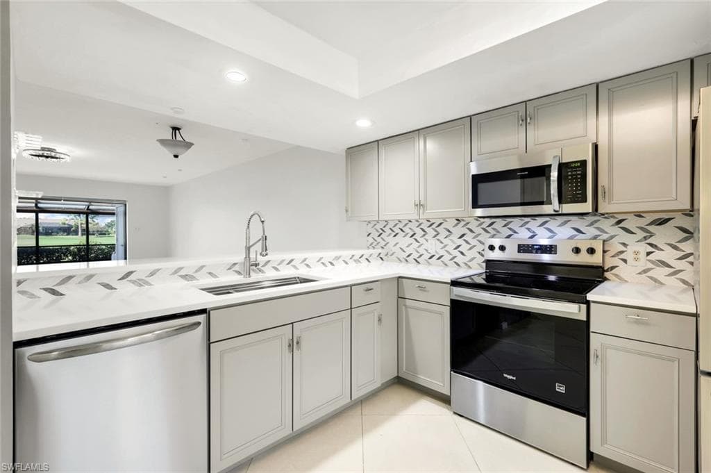 16460 Timberlakes DR # 103, FORT MYERS FL 33908-9