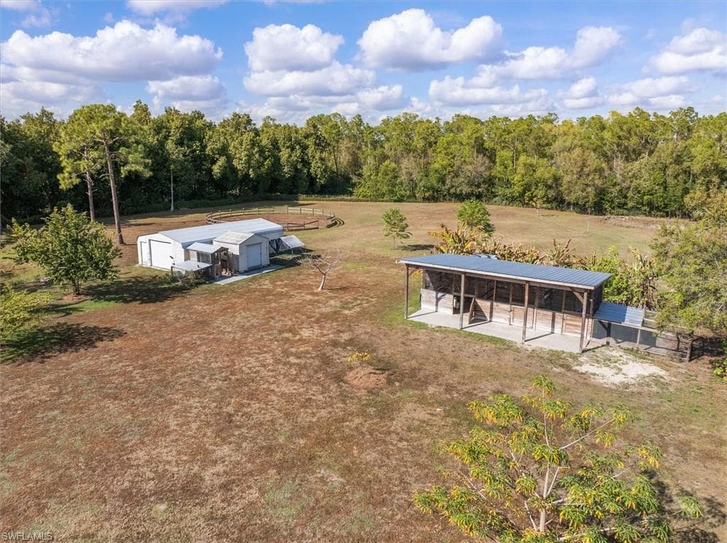9851 Merle DR, NORTH FORT MYERS FL 33917-35