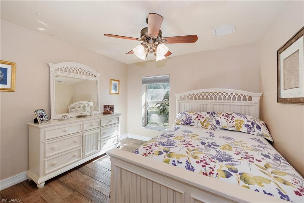 9851 Merle DR, NORTH FORT MYERS FL 33917-19