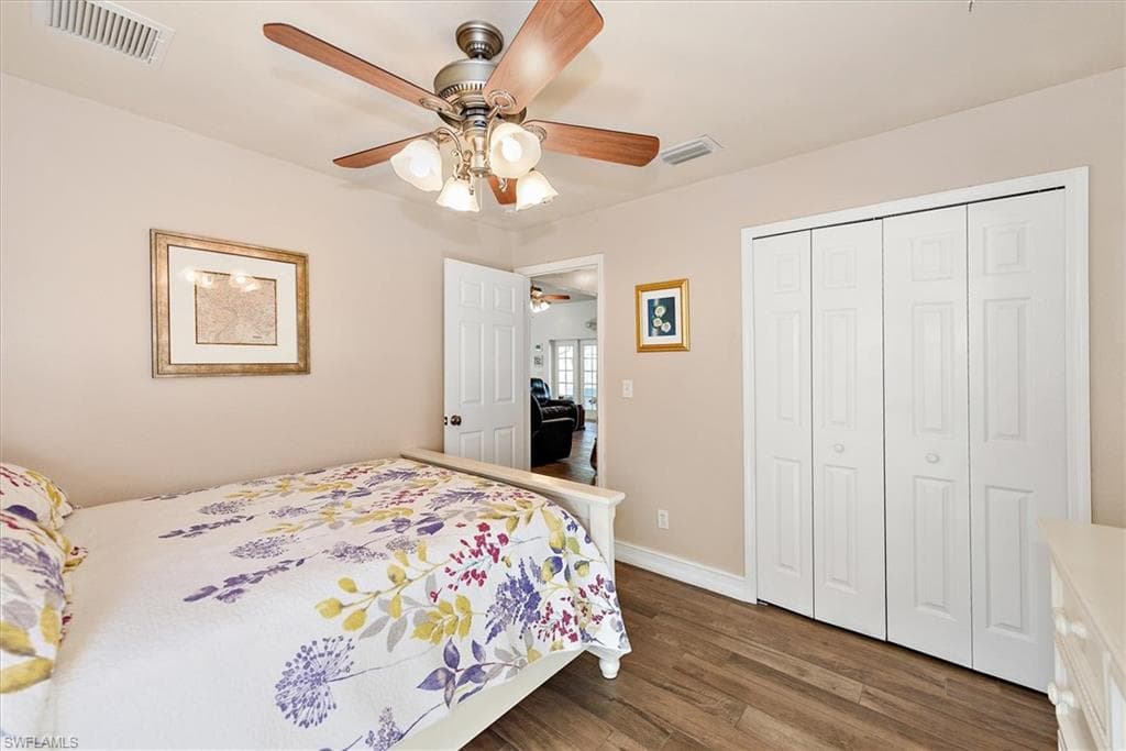 9851 Merle DR, NORTH FORT MYERS FL 33917-20