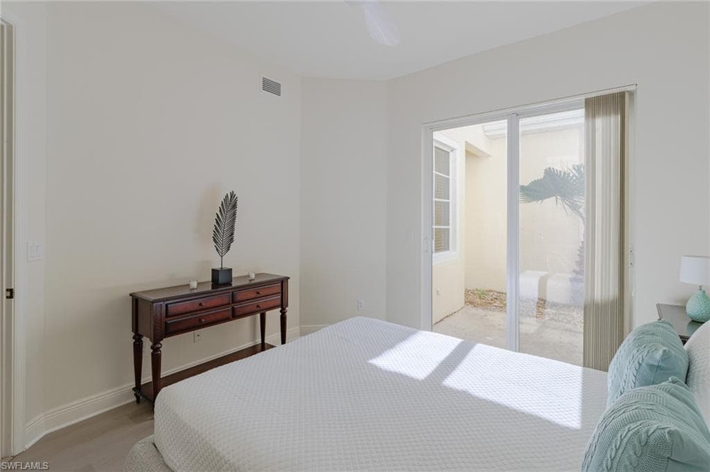 5960 Tarpon Gardens CIR # 102, CAPE CORAL FL 33914-27